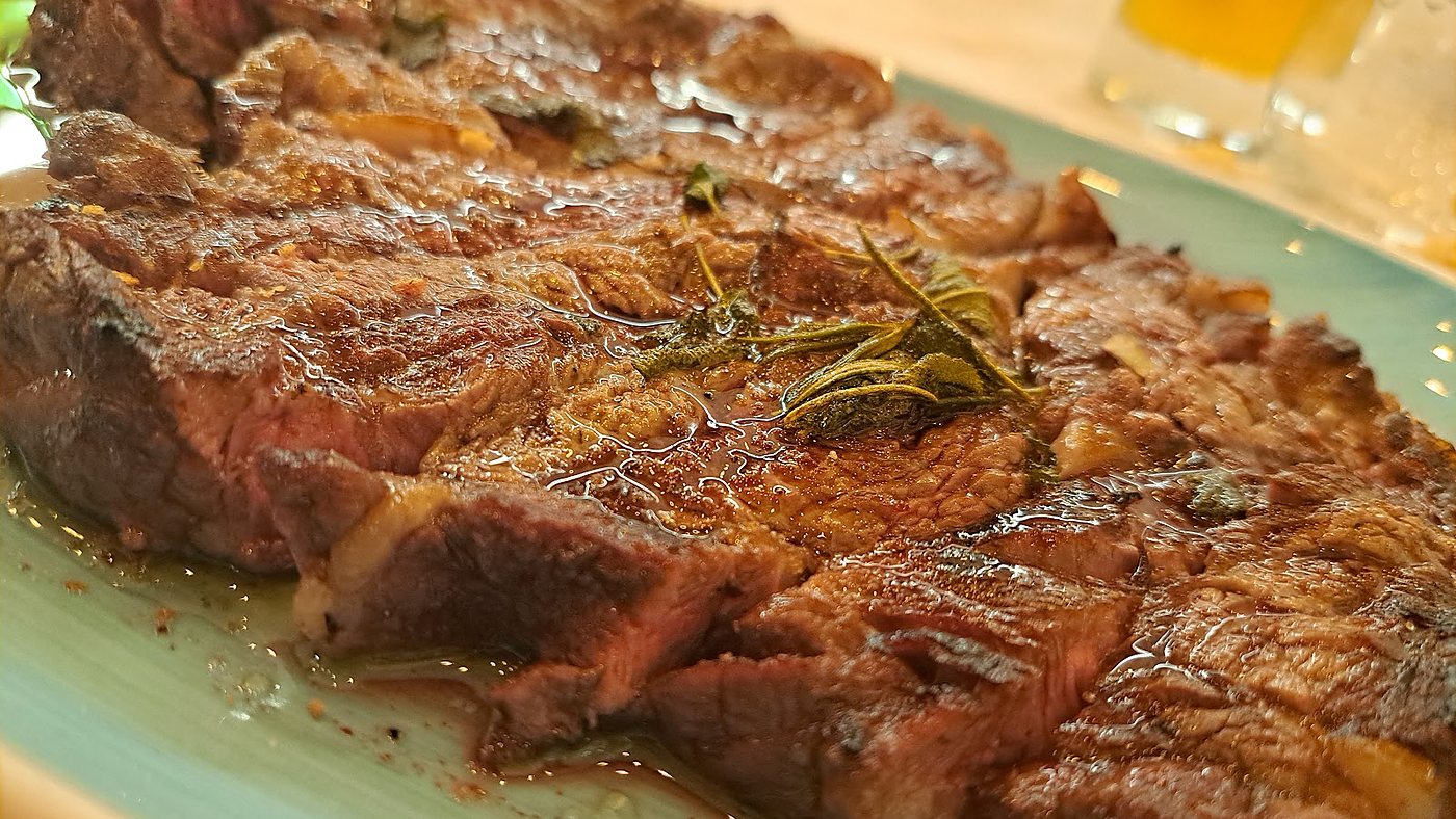 Tagliata alle erbe aromatiche